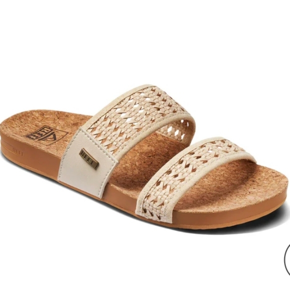 Reef Cushion Woven Vista size 6 - EUC🤍 - Picture 2 of 7